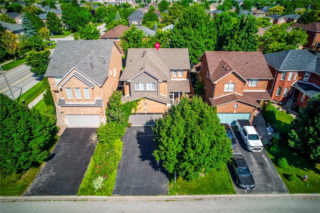 2213 ROSEMOUNT Crescent, Oakville, Ontario