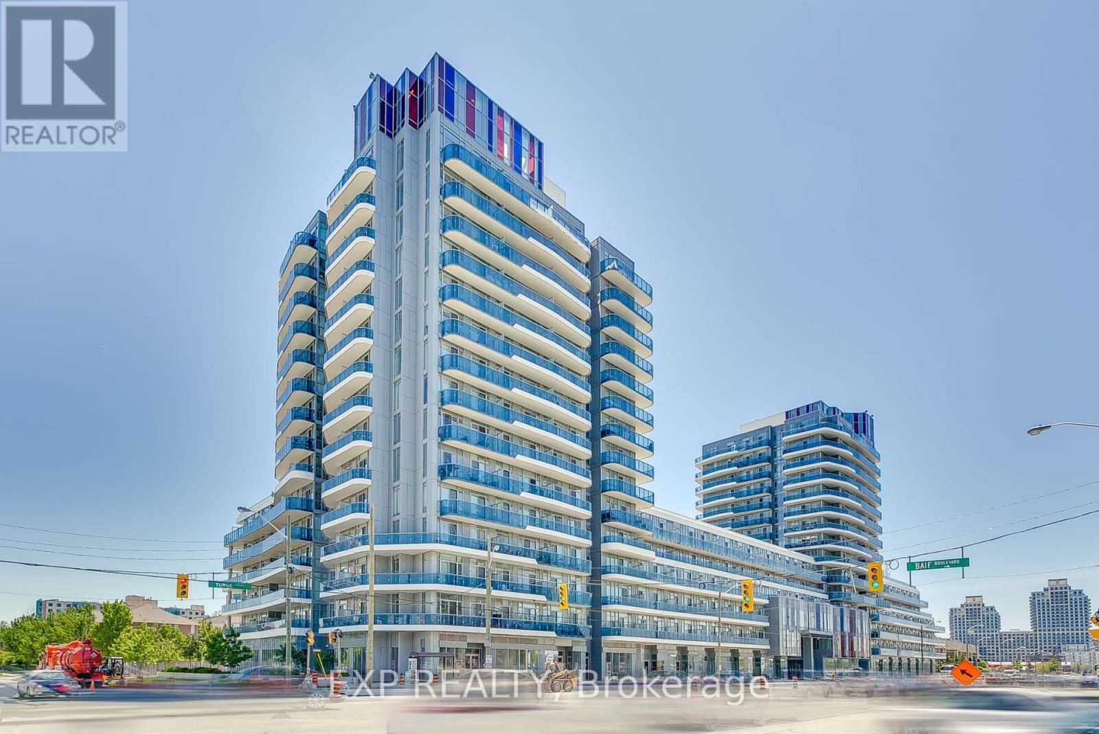 9471 Yonge St, 538, Richmond Hill, Ontario