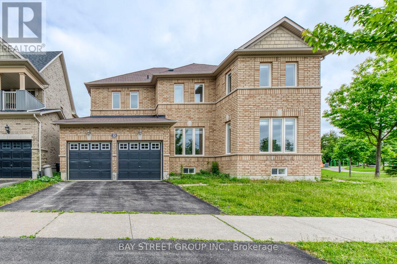 22 Dairy Ave, Richmond Hill, Ontario