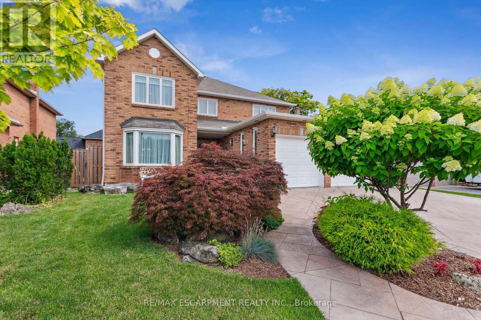 2008 GRENVILLE DRIVE, Oakville, Ontario