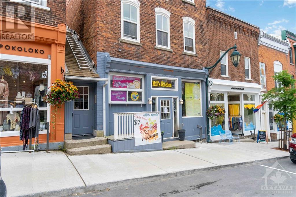 74 MILL STREET, Almonte, Ontario