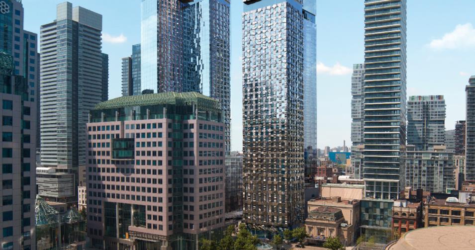 Forma Condos photo 3